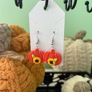 NWT Pumpkin Earrings with Sunflower Accent